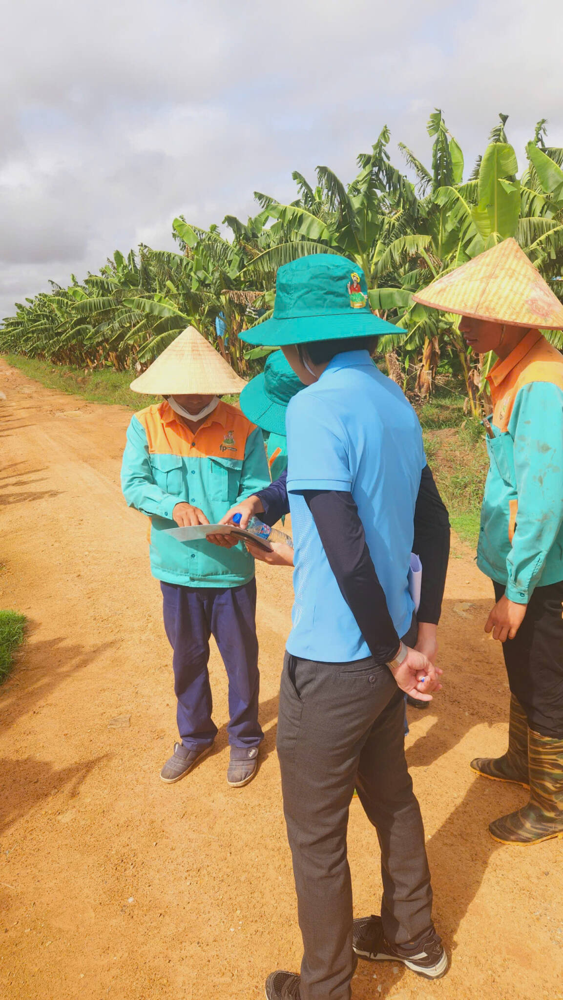 Kiểm tra nhật ký sản xuất và thực tế